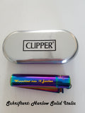 Clipper Rainbow Metall-Feuerzeug Icy mit Gravur in der Schriftart Harlow Solid Italic