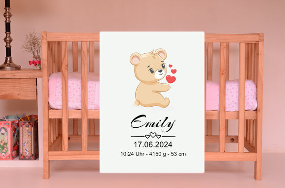 Babybär mit Herzen Fleecedecke weiss 70x100cm bedruckt personalisierbar