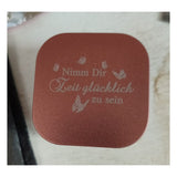 Kleine Duftkerze in rosefarbener Metalldose mit Gravur Nimm dir Zeit glücklich zu sein