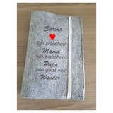 handmade Mutter Kindpasshülle aus Filz personalisiert