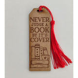 Lesezeichen aus Holz mit Gravur - verschiedene Motive zur Auswahl