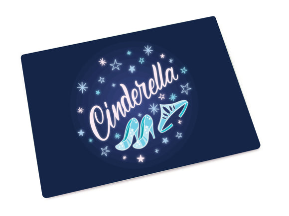 Sehr schönes Glas-Schneidbrett mit dem Motiv: Cinderella mit blauem Hintergrund und mit Sternen