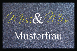 Mrs. & Mrs.  + Nachname Fussmatte - 40x60cm oder 50x75cm