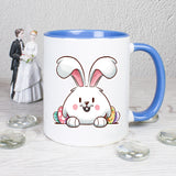 Hase mit Eier hinter sich - personalisierbar - Tasse