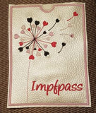 Kunstleder Impfpasshülle bestickt handmade