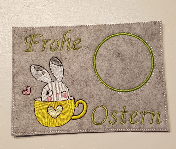 Frohe Ostern Mugrug aus Filz bestickt