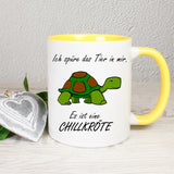 Tasse Weiß/Gelb bedruckt mit Spruch: Ich spüre das Tier in mir es ist eine Chillkröte. - Motiv: Schildkröte