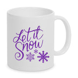 Tasse Weiß bedruckt mit Spruch: Let it snow - Motiv: Schneeflocken - Farbe: Lila