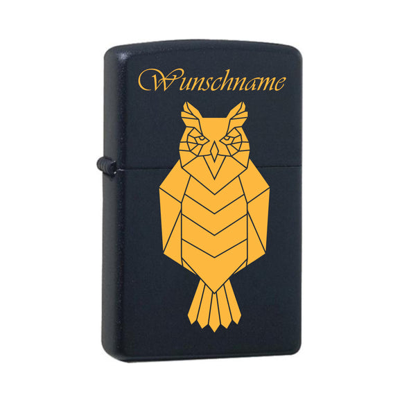 Eule mit Wunschname Black Matte mit Messing-Kern Original Zippo graviert