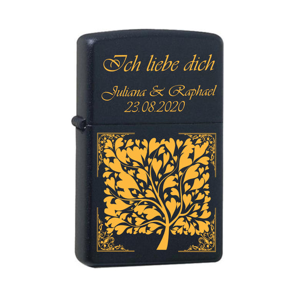 Original Zippo Black Matte mit Messing-Kern graviert mit Ich liebe dich mit zwei Wunschnamen und Datum mit Herzbaum