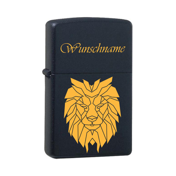 Löwe mit Wunschname Black Matte mit Messing-Kern Original Zippo graviert
