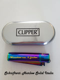 Clipper Rainbow Metall-Feuerzeug Icy mit Gravur in der Schriftart Harlow Solid Italic