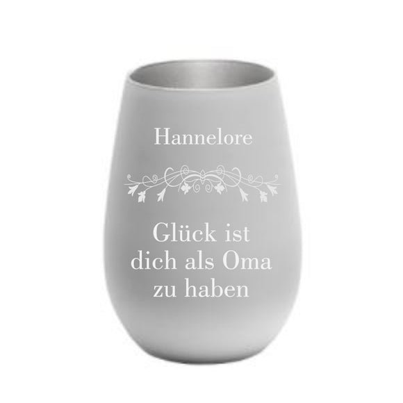 Windlicht weiß-silber mit Gravur Glück ist eine Oma wie dich zu haben mit den Namen der Oma graviert.