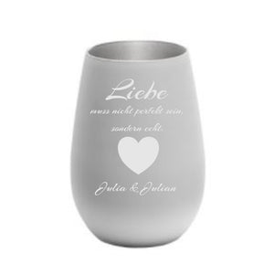 Liebe muß nicht perfekt sein, sondern echt - mit Namen graviert - Windlicht Glas weiss-silber